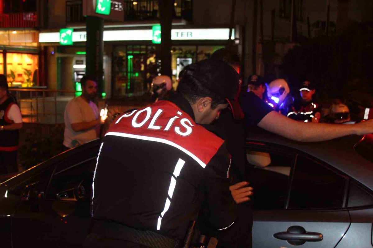 Adana’da bayram denetimleri sıkılaştı: 1 milyon 298 bin TL ceza kesildi
