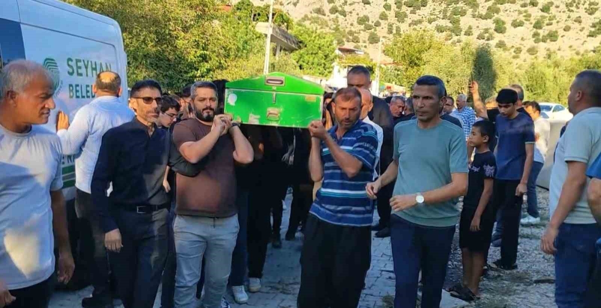 Kazada hayatını kaybeden liseli, son yolculuğuna uğurlandı
