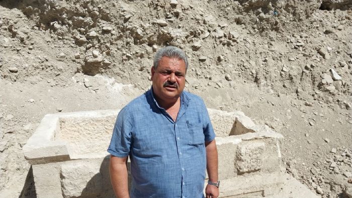 Çevre düzenlemesinde çıkan lahit, inşaatı durdurdu
