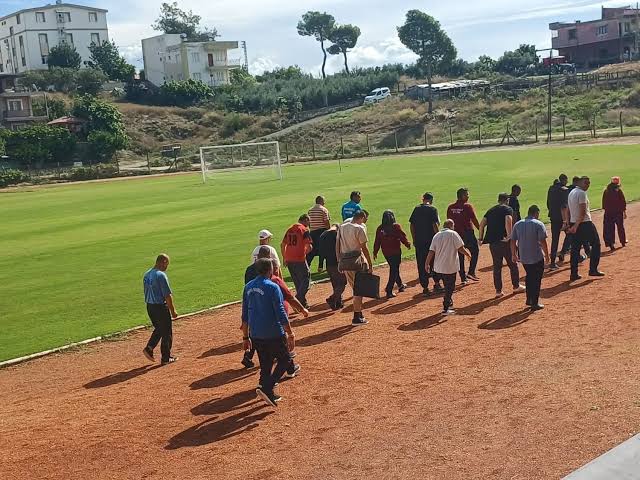 Adana’da özel bireyler Dünya Yürüyüş Günü’nde yürüdü
